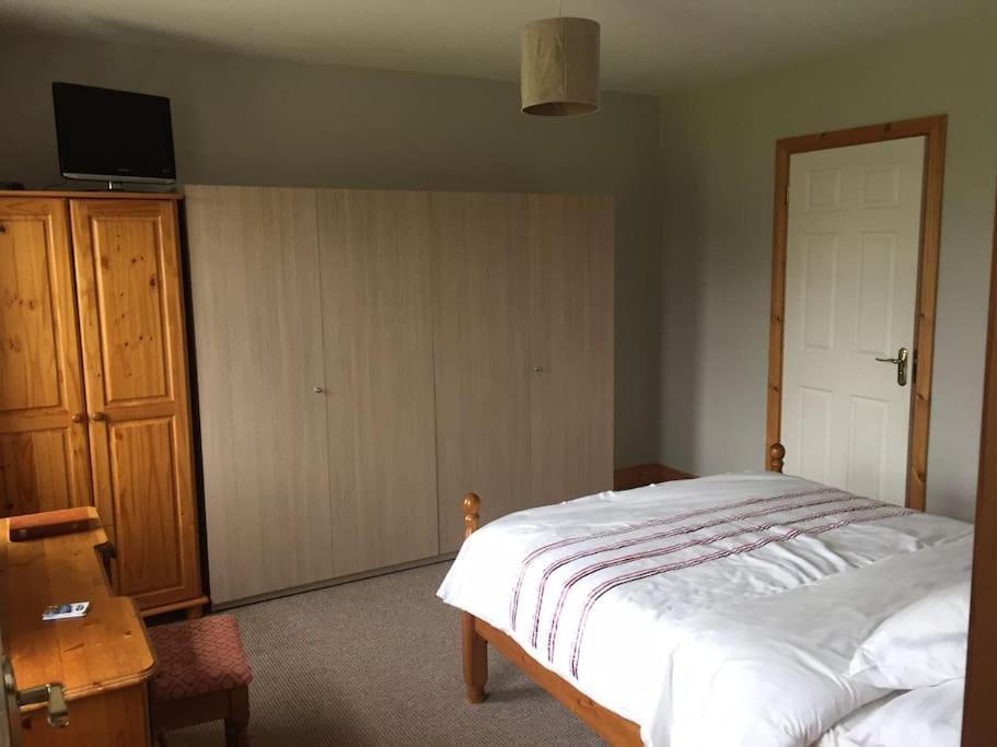 Fermanagh Lakeside Self Catering Corranny Екстериор снимка